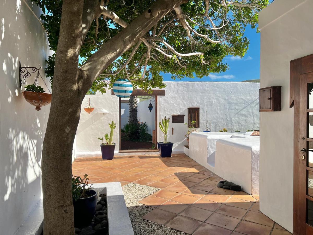 Stylish Getaway With Secluded Patio In Lava Finca Uga 外观 照片