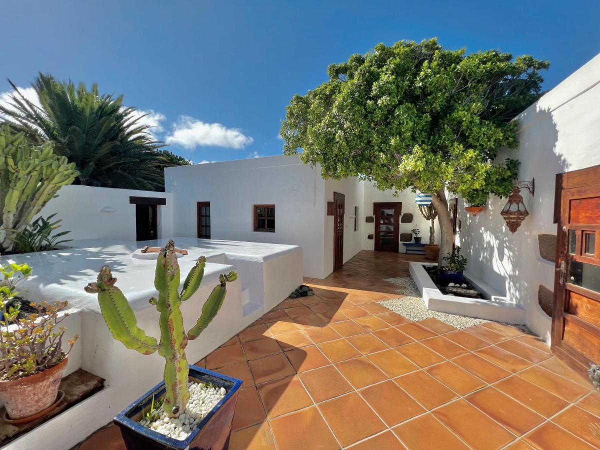 Stylish Getaway With Secluded Patio In Lava Finca Uga 外观 照片